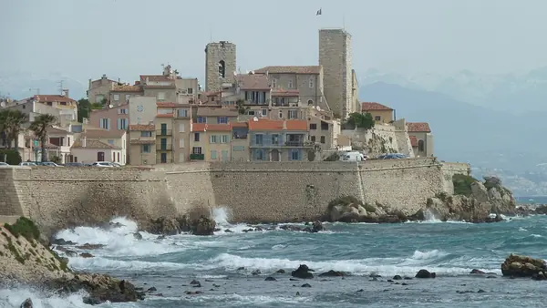 Vue d’Antibes