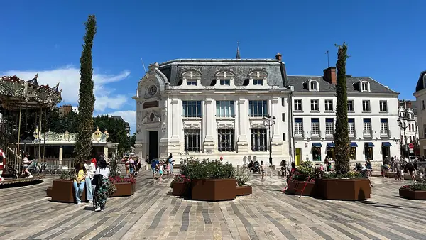 Vue d’Orléans